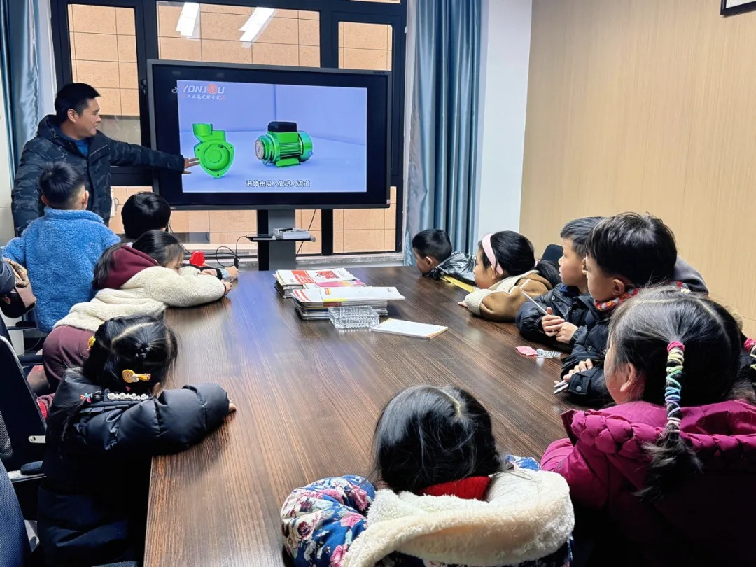 1739494534116285.jpg 1739494534116285.jpg